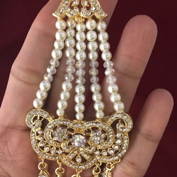 Jhomar style Earrings - Picture 2 of 8